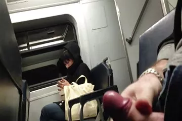 تجميع الفيديو فلم سكسي قديم من cumshots على الثدي من الفتيات الساحرات