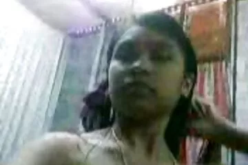 نموذج سكسي تركي قديم كاميرا ويب مباشر يلهون مع كس صديقها الصغير