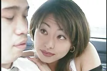 جلبت امرأة سمراء الإفطار لحبيبها في السرير ، وبعد ذلك أعطته نفسها في افلام سكسي تركي قديم جميع الثقوب.