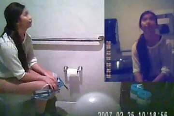 مارس الجنس وغضب فيلم سكسي قديم على ربة منزل ناضجة ذات ثديين طبيعيين كبيرين