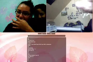 الهواة فيلم سكسي قديم اللسان ناضجة أمي الديك الأسود الكبير من خلال ثقب في الجدار.