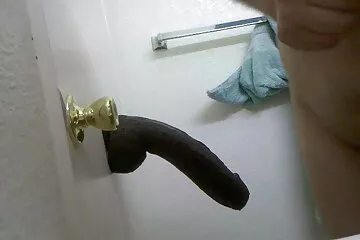 أجاب الحوار اليائس فمها مرة سكسي عراقي قديم أخرى ، وخسر مرة أخرى.