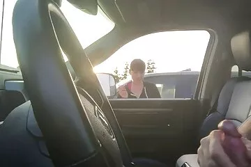 أعطت العشيقة ذات الشعر الأحمر للرجل المتزوج نذرًا ألا ينسى أبدًا الرقة والمداعبات سكسي ياباني قديم الشفوية اللطيفة.